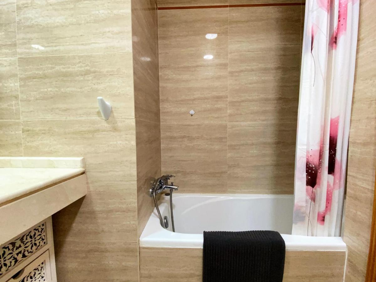 Triton Apartments Casasol 内尔哈 外观 照片