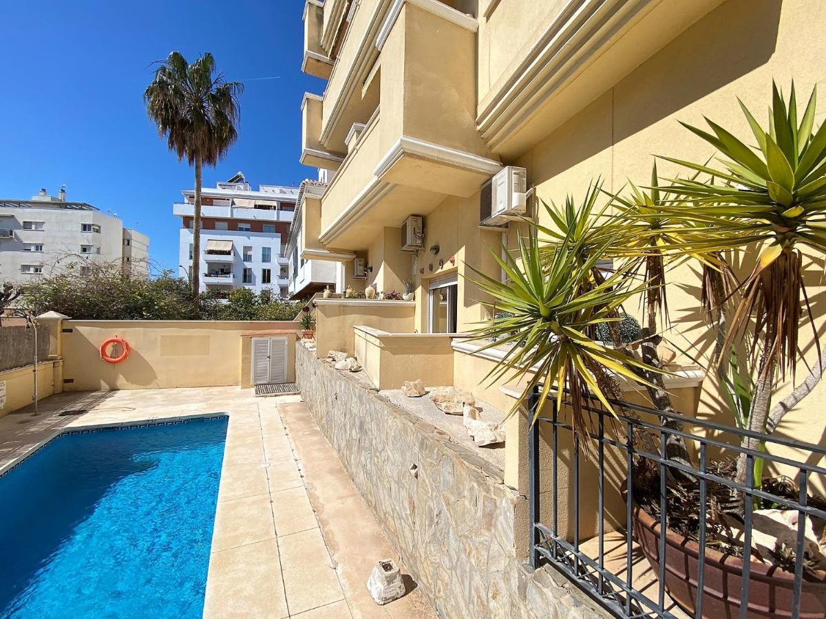 Triton Apartments Casasol 内尔哈 外观 照片