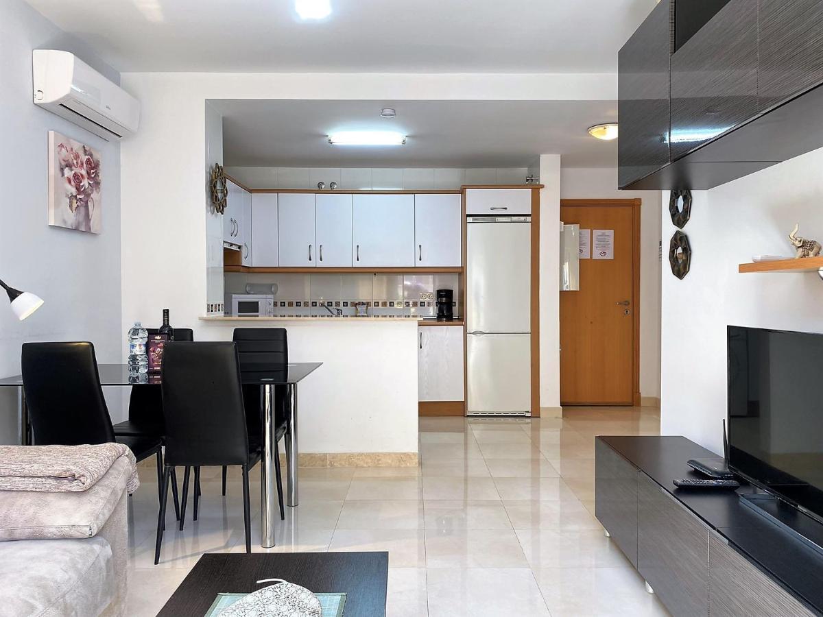 Triton Apartments Casasol 内尔哈 外观 照片