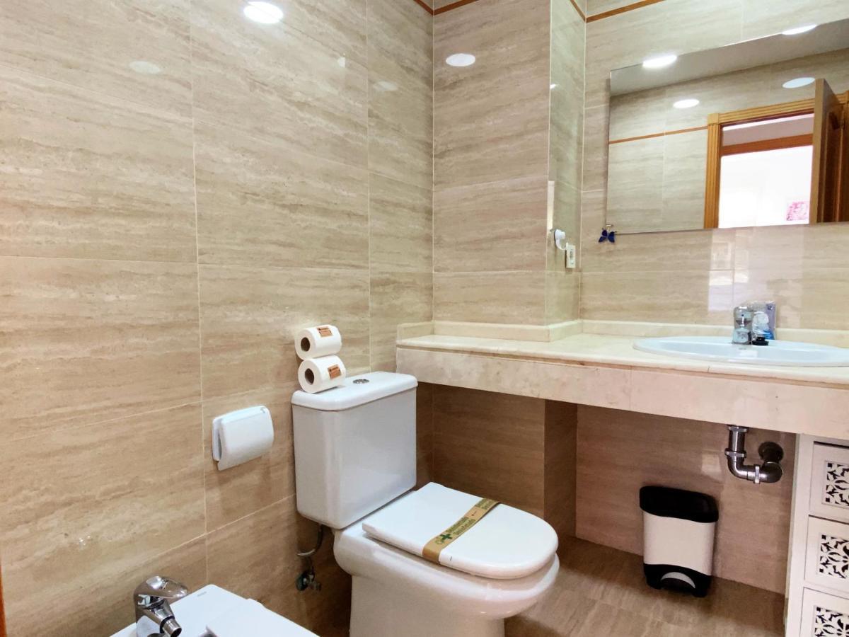 Triton Apartments Casasol 内尔哈 外观 照片